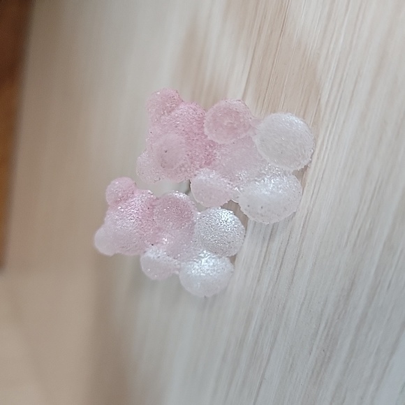SUGARED GUMMY BEAR STUD EARRINGS - Picture 5 of 6